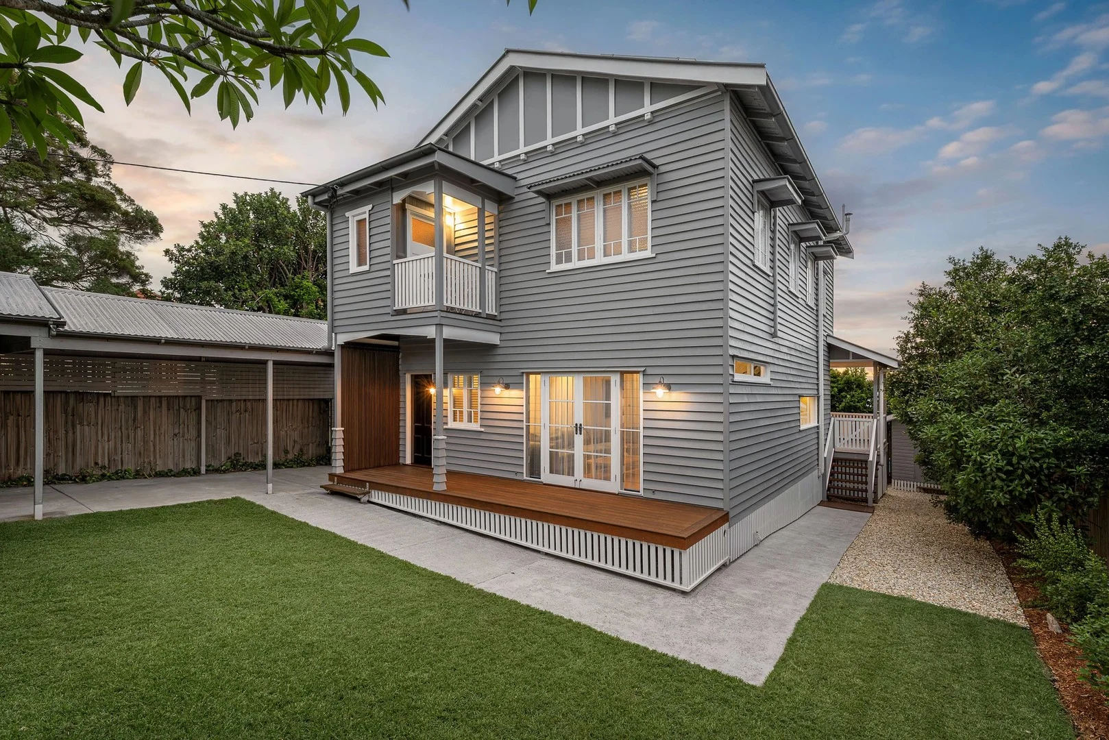 7 Rhyndarra Street, Yeronga QLD 4104