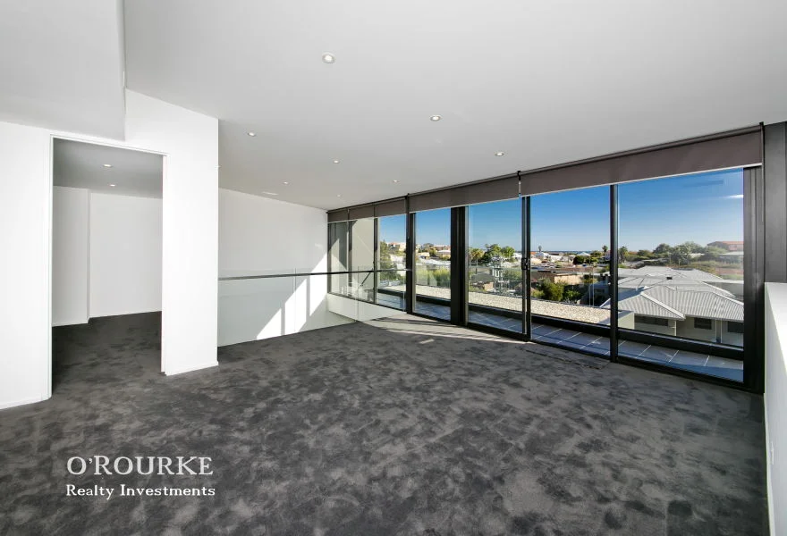 Additional image 6 of 19B Nautilus Crescent, Scarborough WA 6019