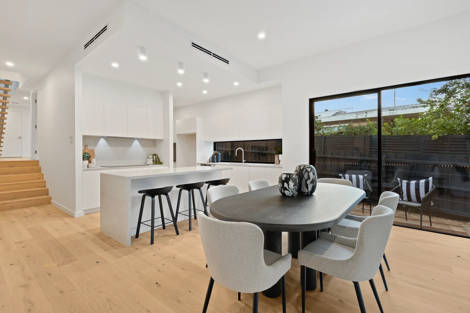 Additional image 3 of 23a Widdop Crescent, Hampton East VIC 3188