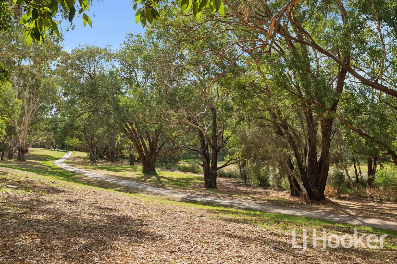 Additional image 21 of 37B Ravenhill Road, Thornlie WA 6108