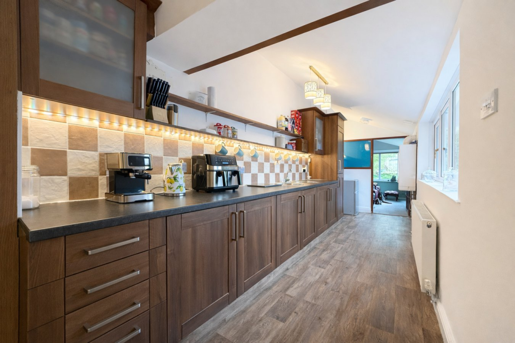 Additional image 3 of Hirst Wood Road, Shipley, BD18
