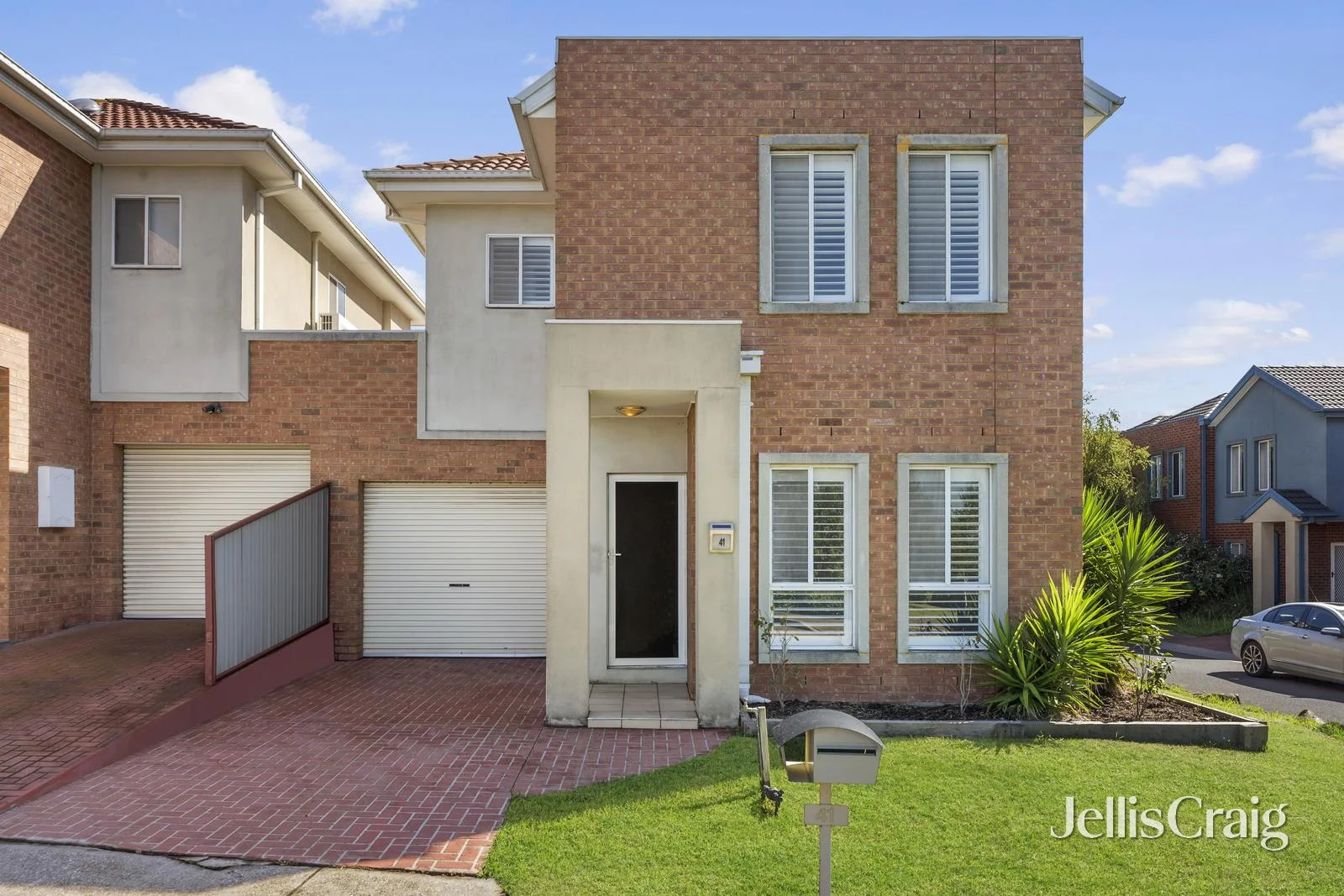 41 Balerno Circle, Gowanbrae VIC 3043