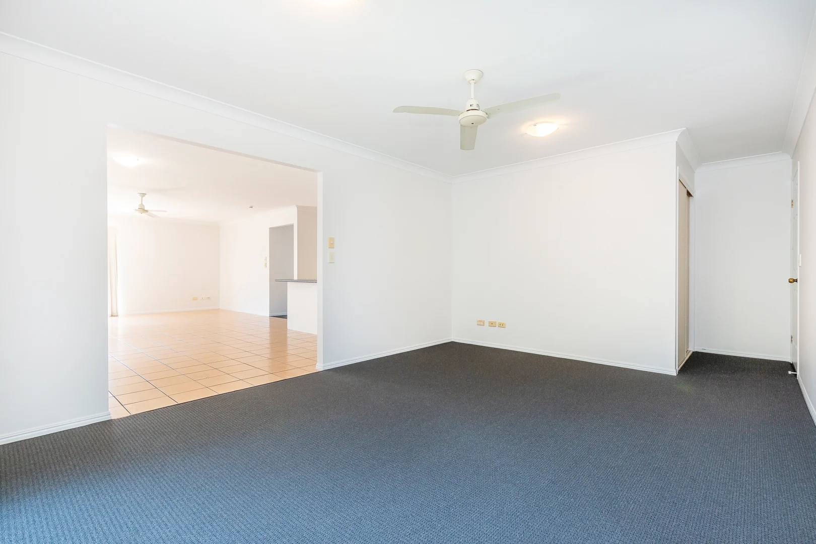 49 Fleet Drive, Kippa-Ring QLD 4021 photo 2