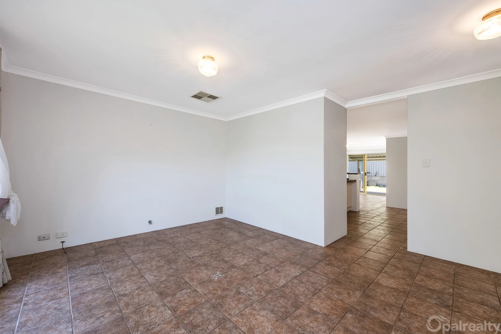 Additional image 5 of 23 Mayflower Close, Port Kennedy WA 6172