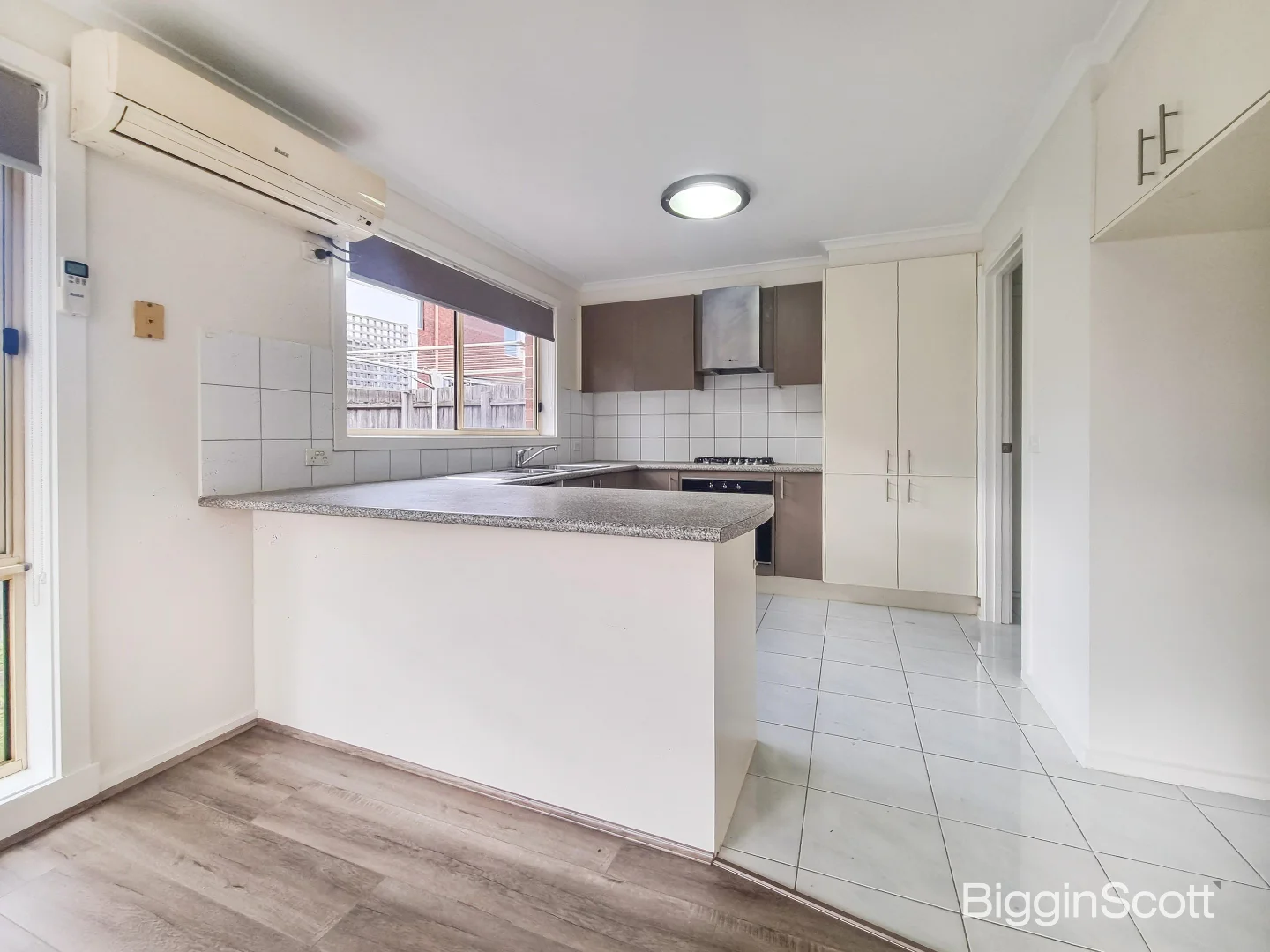 Additional image 4 of 17 The Quadrangle, Glen Waverley VIC 3150