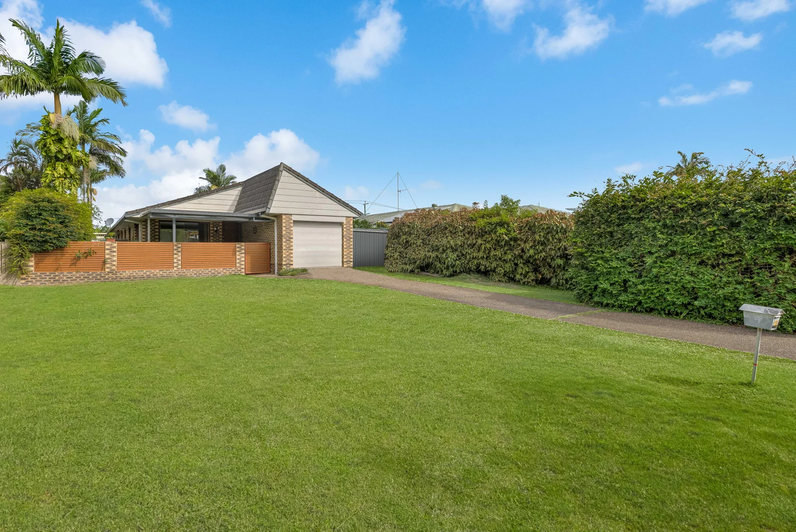 Additional image 11 of 2/10 Narrane Street, Tugun QLD 4224