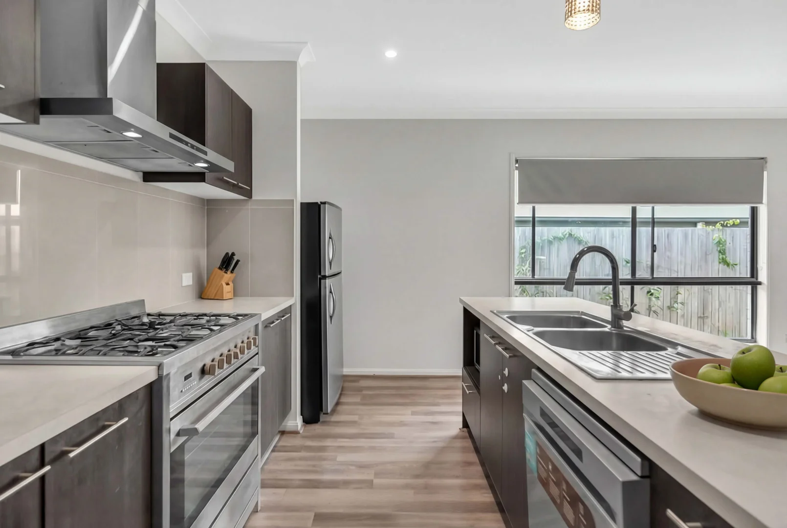 Additional image 4 of 20 Derwent Close, Holmview QLD 4207
