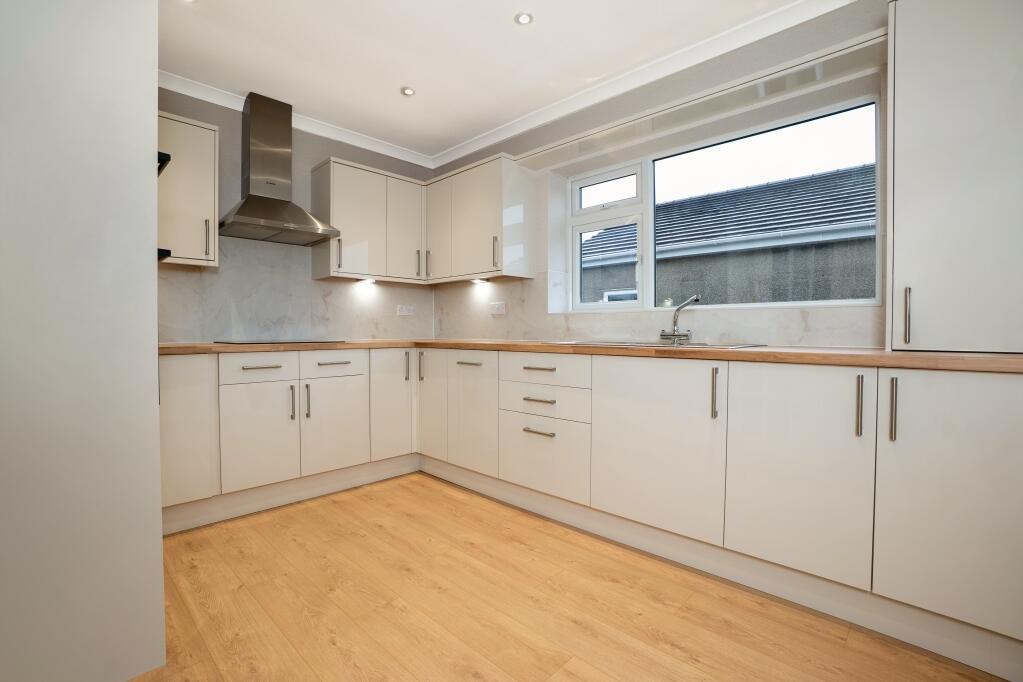 Additional image 5 of Aire Valley Drive, Bradley, BD20