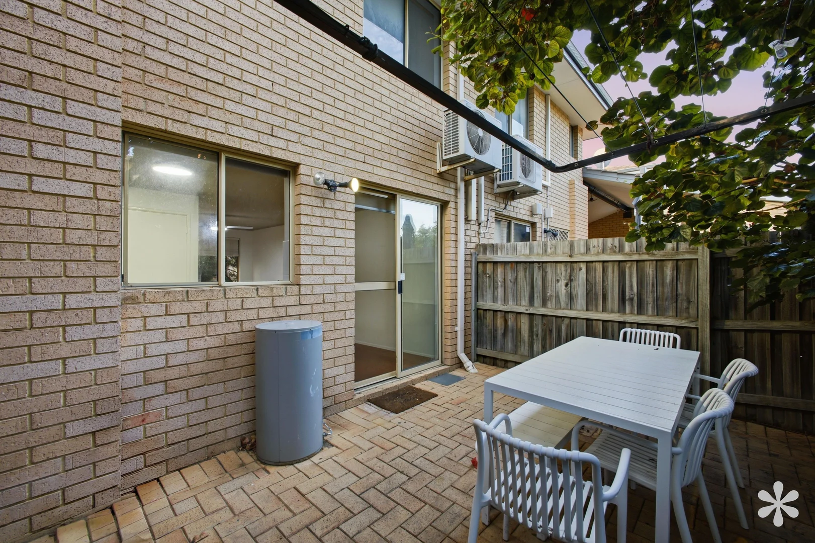 Additional image 11 of 8/17 Cayley Street, Glendalough WA 6016