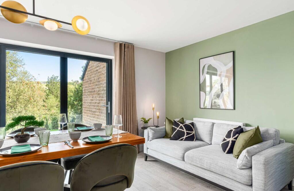 Johnson New Road,
Hoddlesden,
BB3 3NN