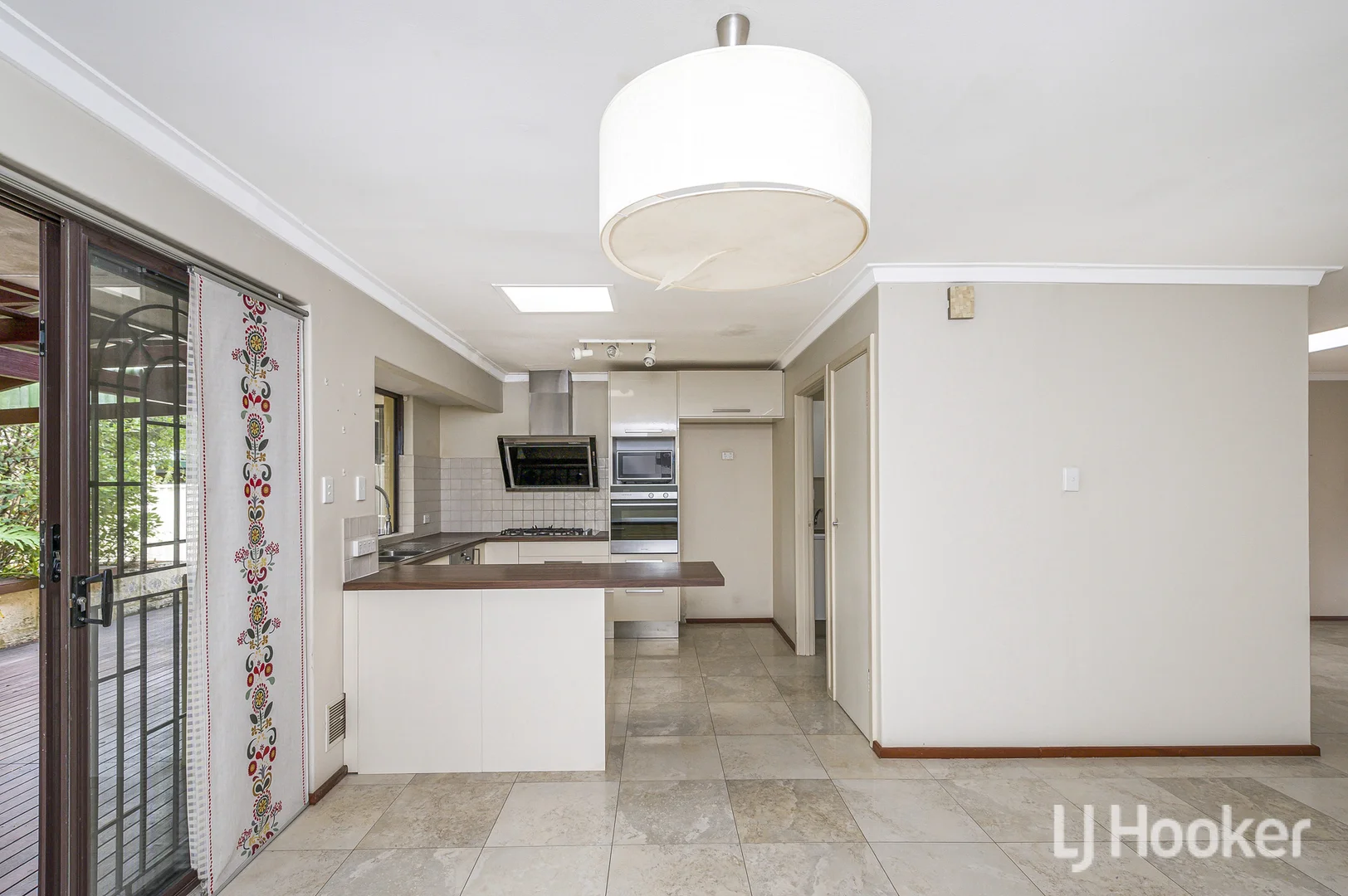 Additional image 10 of 2/61 Connelly Way, Booragoon WA 6154