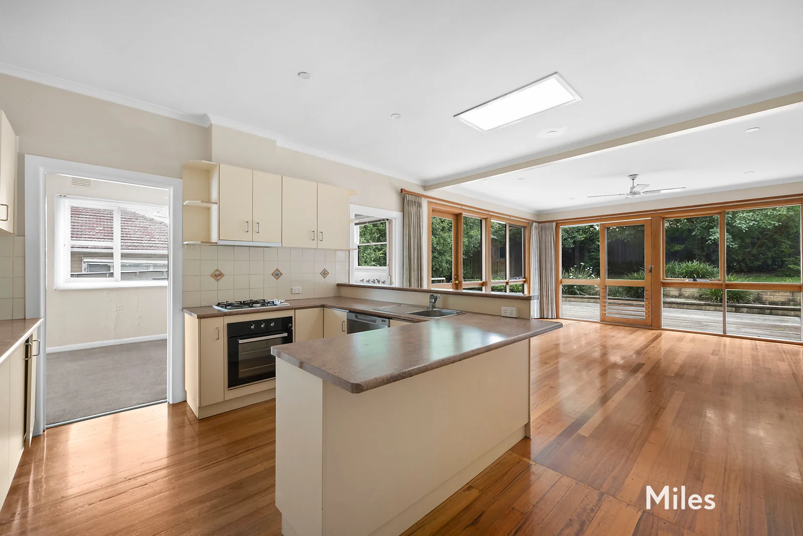 Additional image 3 of 48 Grove Road, Rosanna VIC 3084