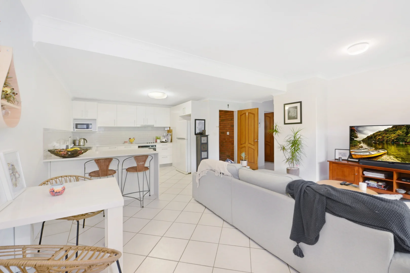 Additional image 3 of 1/33 Avoca Dr, Avoca Beach NSW 2251