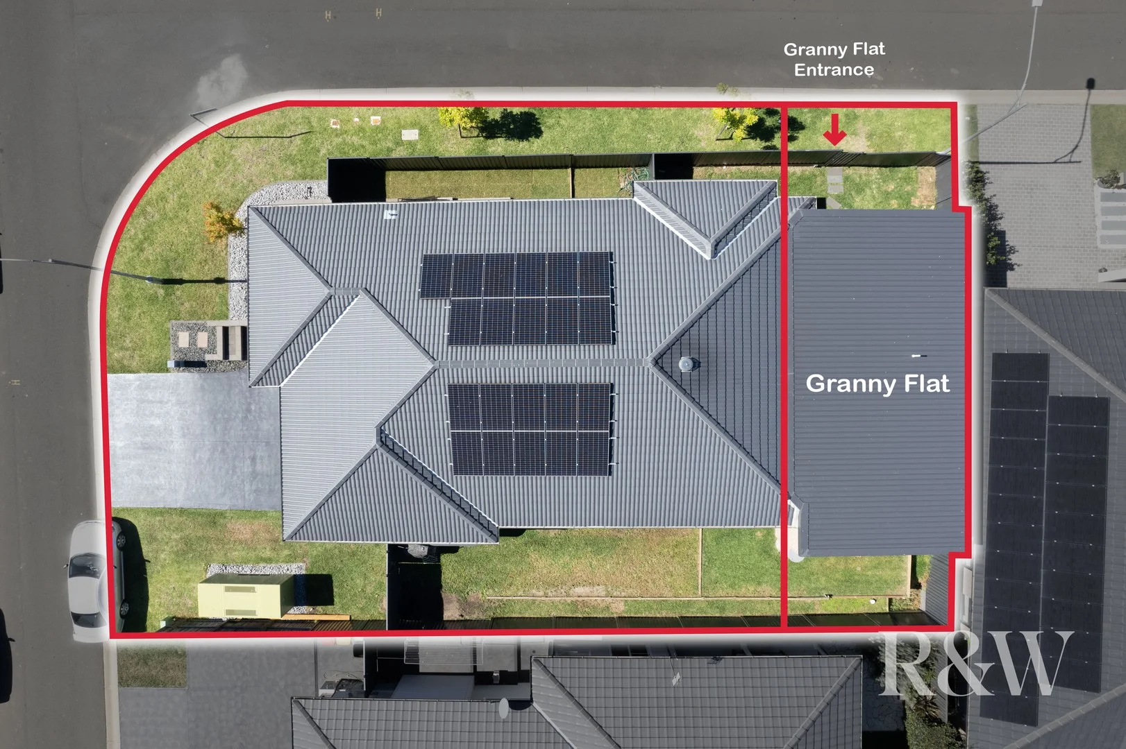 9 FLOYD STREET, Spring Farm NSW 2570