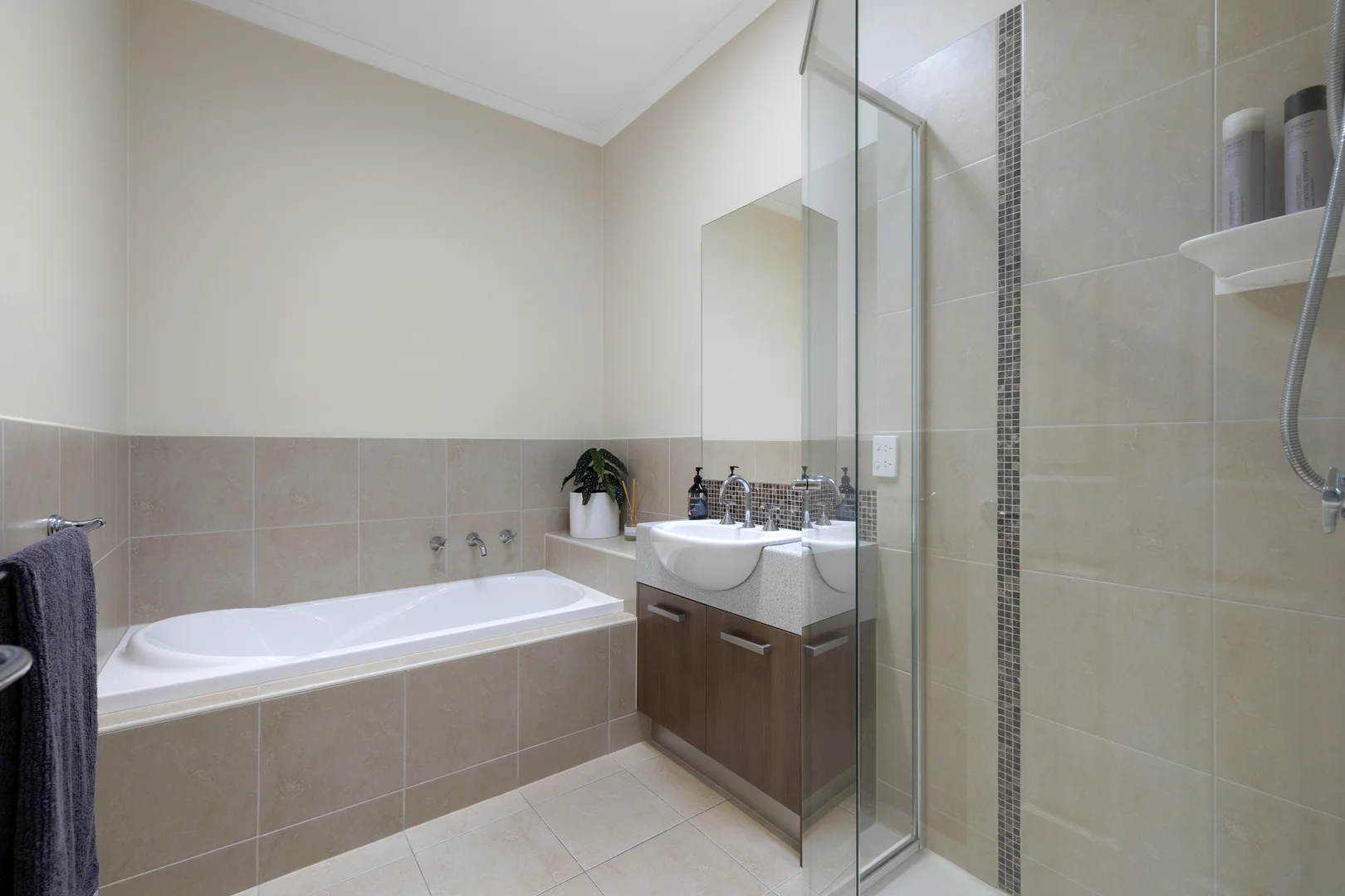 Additional image 13 of 4 Wild Street, Parkdale VIC 3195