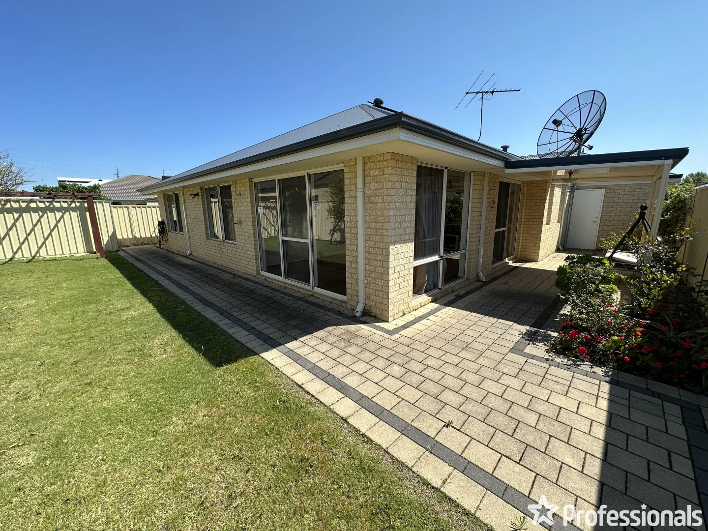 Additional image 19 of 74 Coulthard Crescent, Canning Vale WA 6155