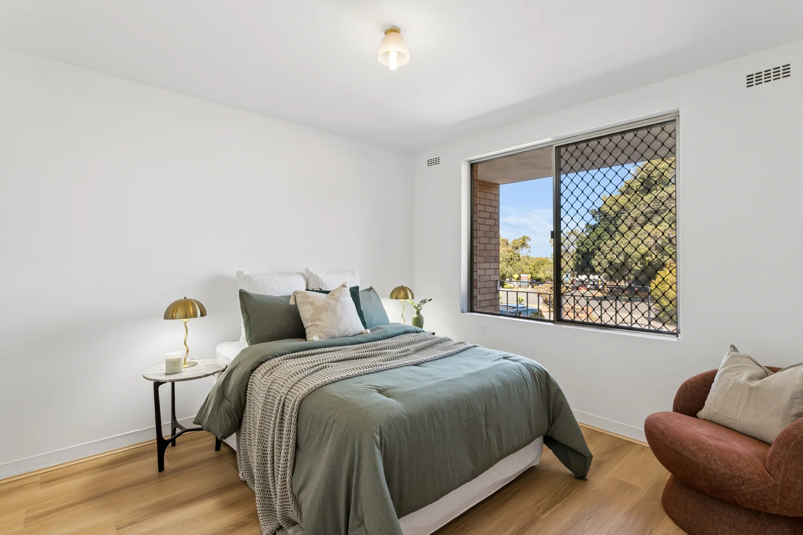 Additional image 12 of 2/35 Osborne Place, Stirling WA 6021