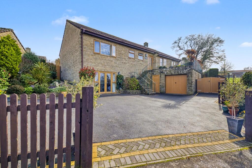 Churchfield Drive, Castle Cary