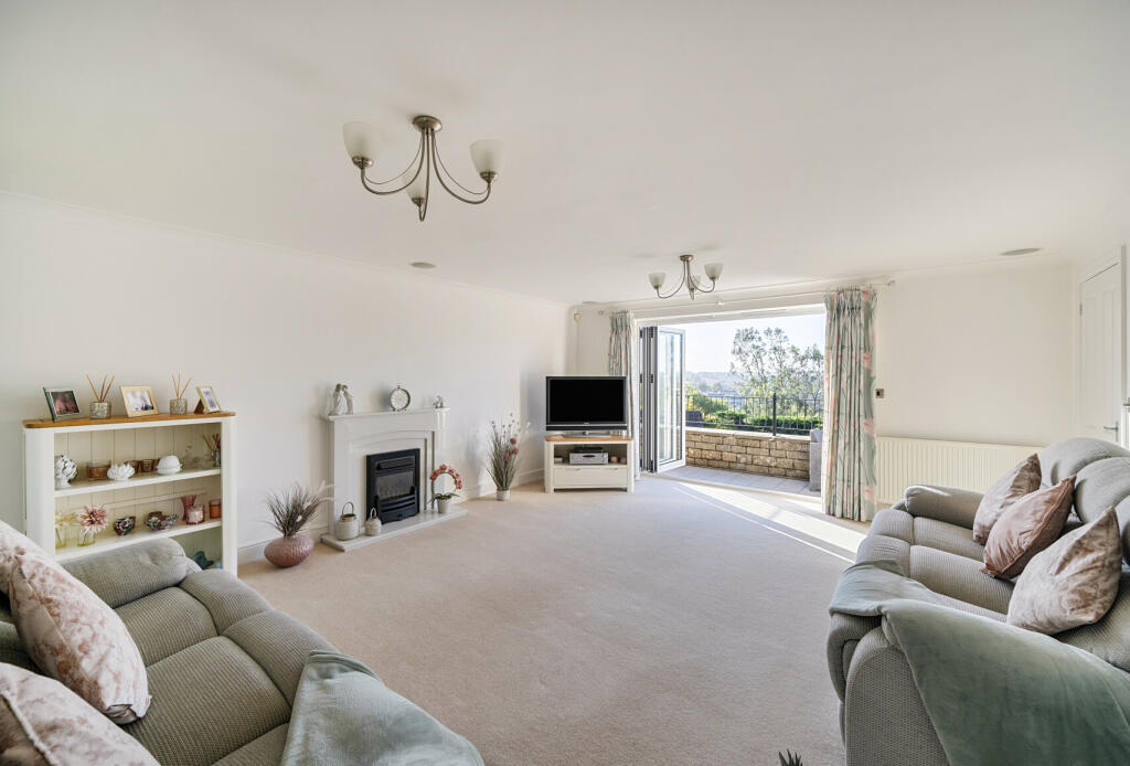 Bath Old Road, Radstock, Somerset, BA3