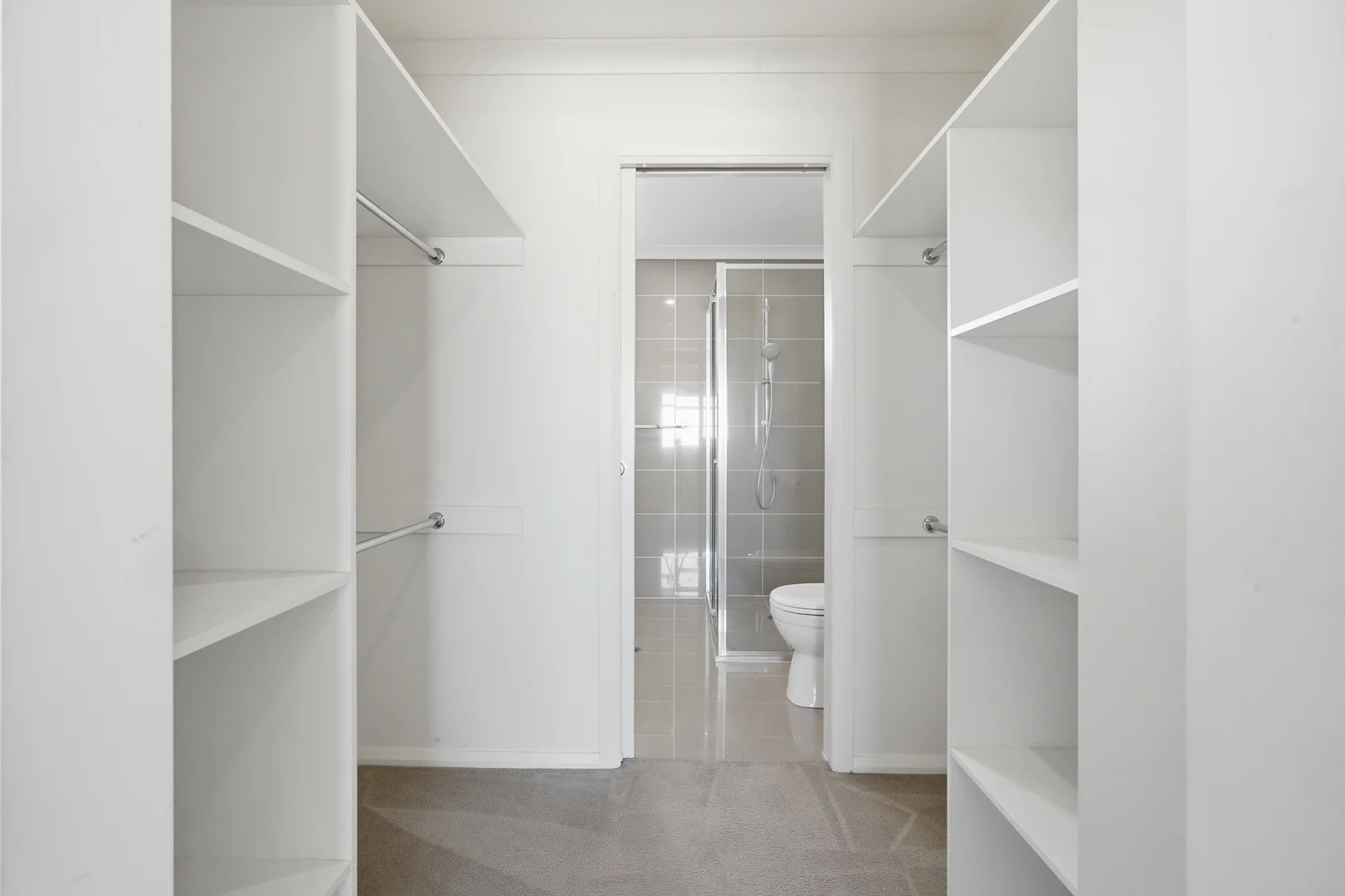 Additional image 14 of Unit 4/9 Bungendore Road, Queanbeyan East NSW 2620