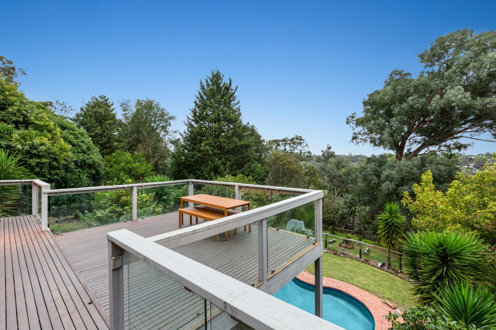 Additional image 2 of 33 Maroong Drive, Research VIC 3095