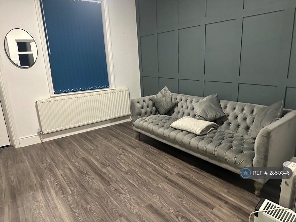 Town Lane, Bradford, BD10
