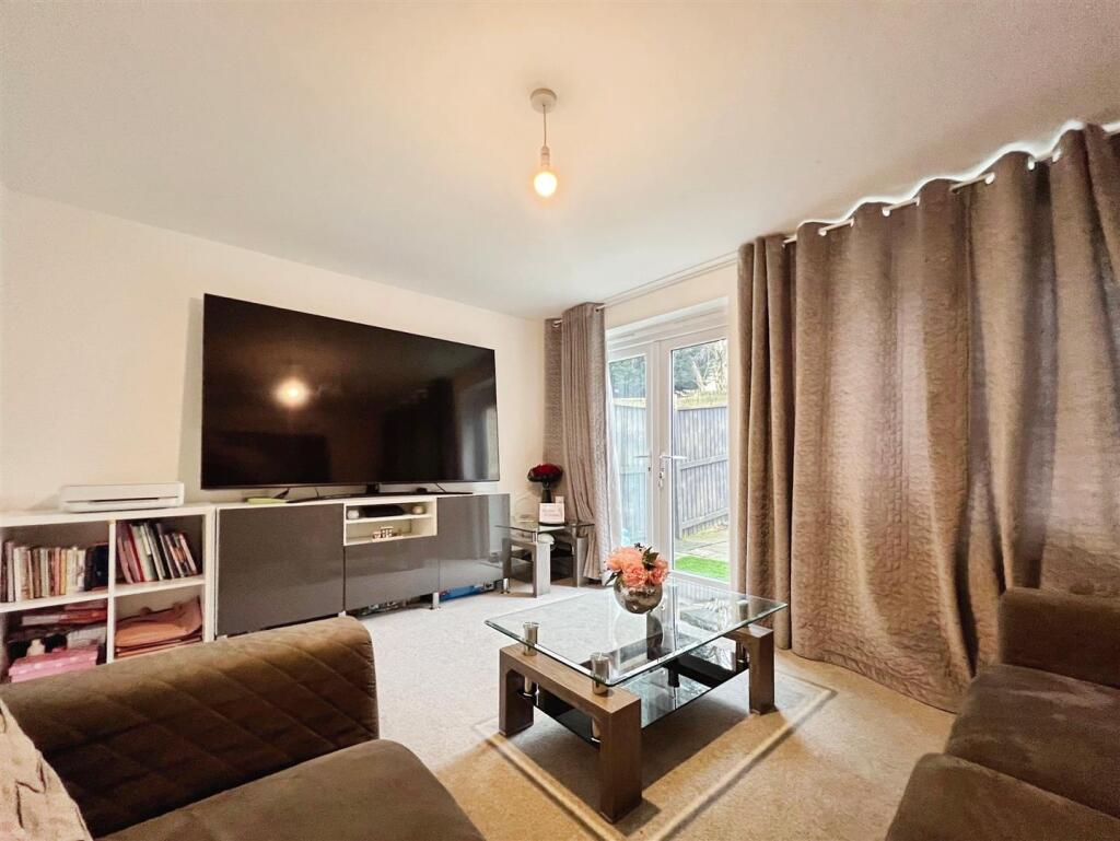 Additional image 7 of Blackthorne Close, Bradford, BD2 3DZ