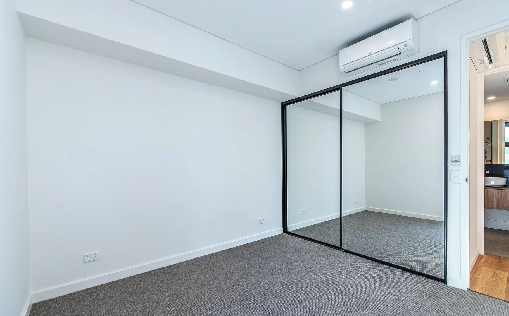Additional image 6 of 1208/78 Stirling St, Perth WA 6000