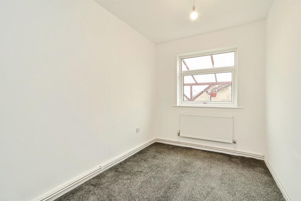 Additional image 5 of Carnoustie Grove, Bingley