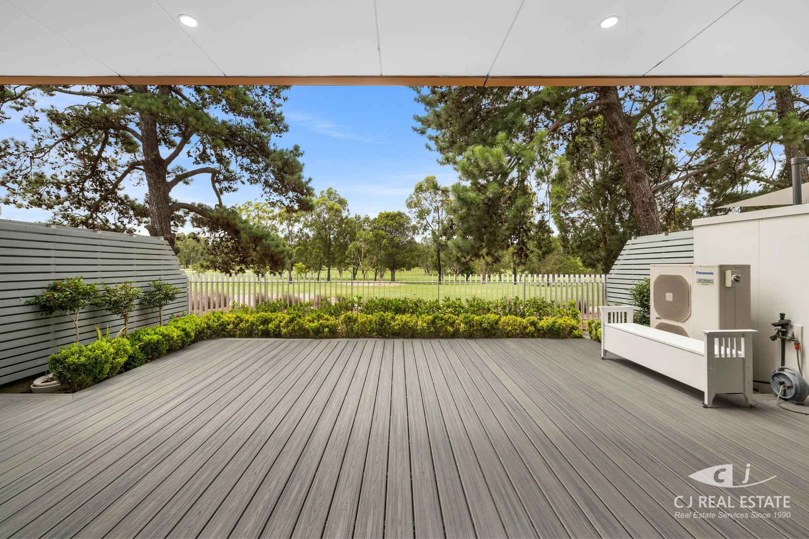 4 Fairway Circuit, Strathfield NSW 2135 photo 2