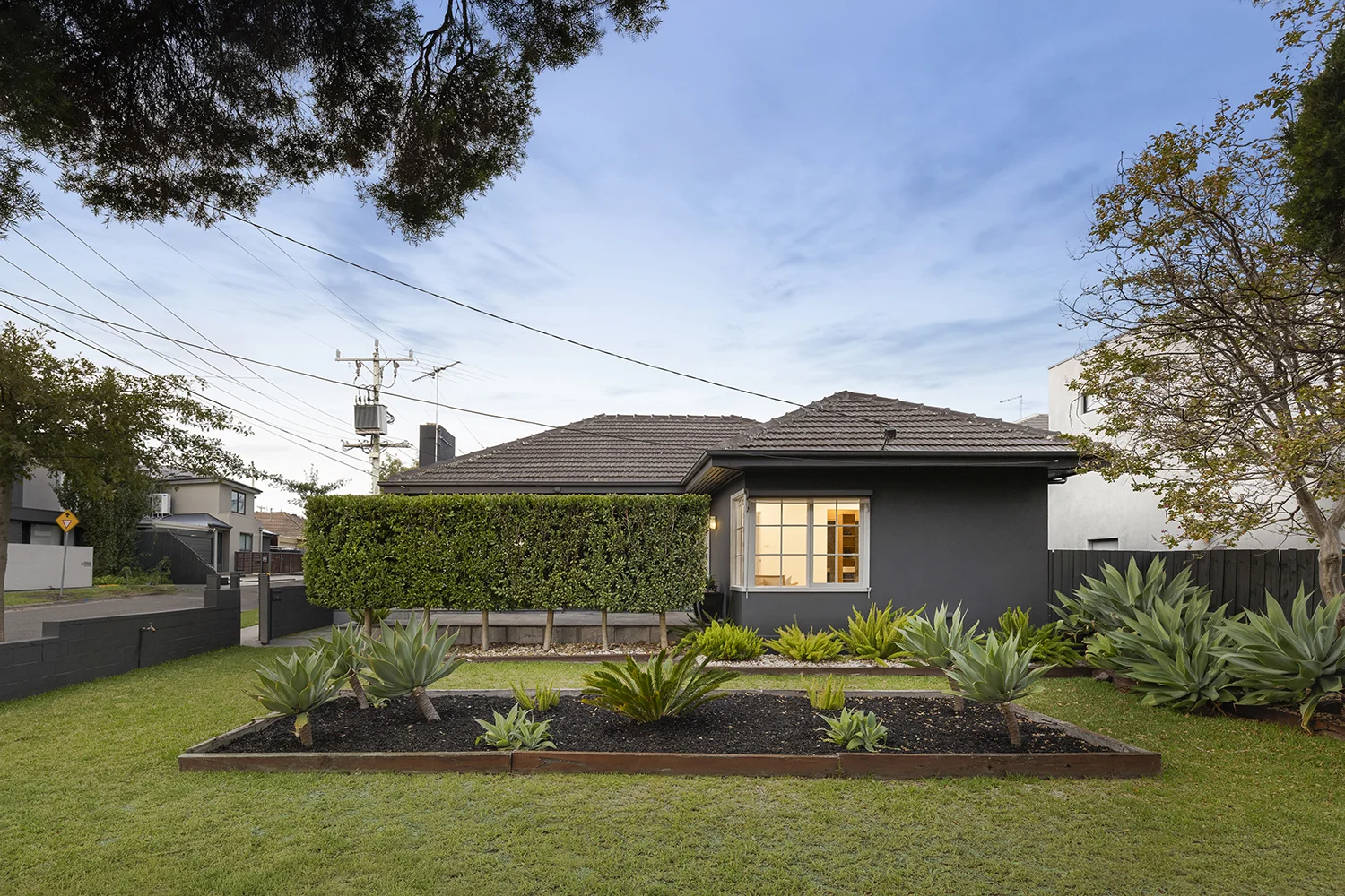 18 Dromana Avenue, Bentleigh East VIC 3165