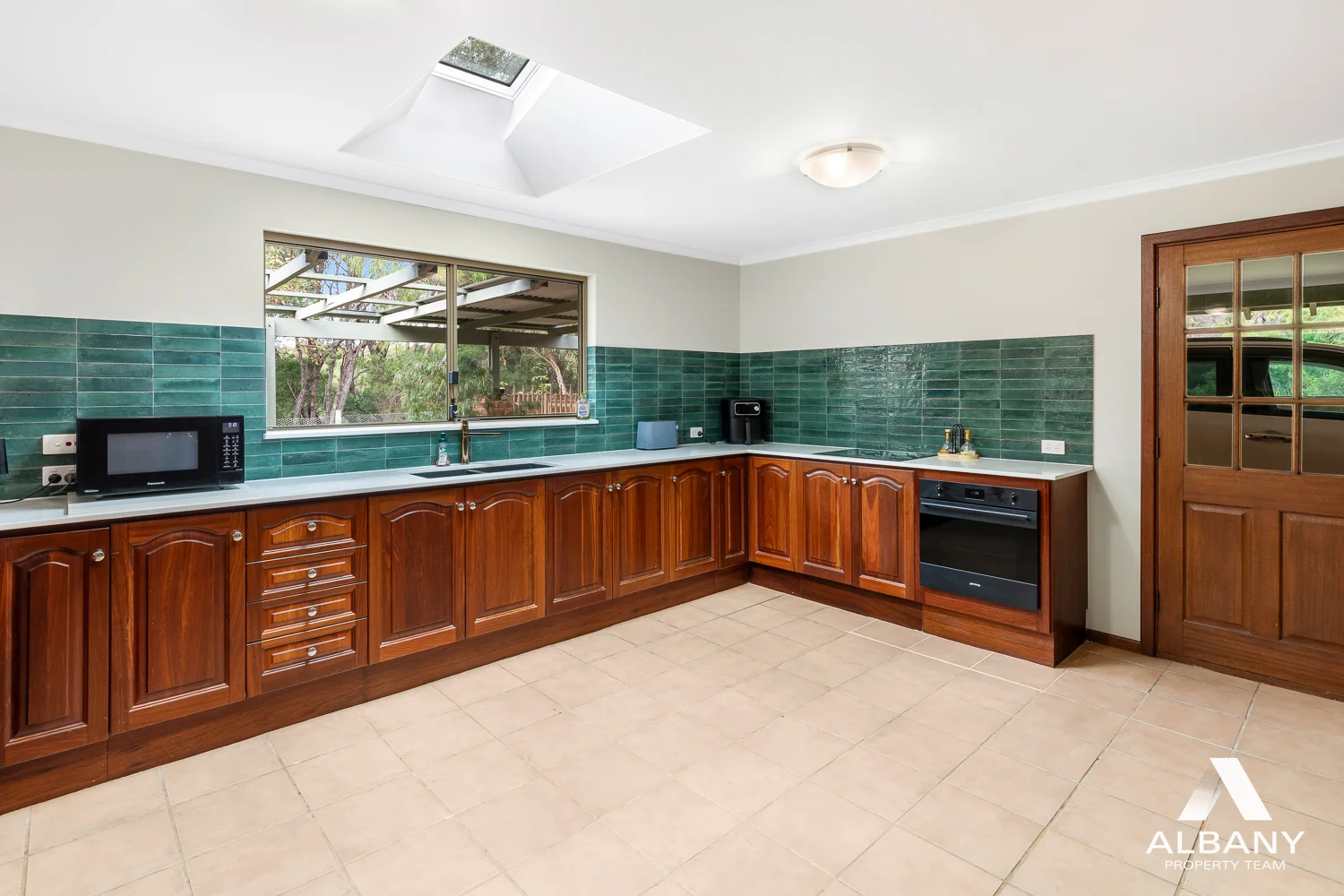 Additional image 8 of 31 Queen Street, Little Grove WA 6330