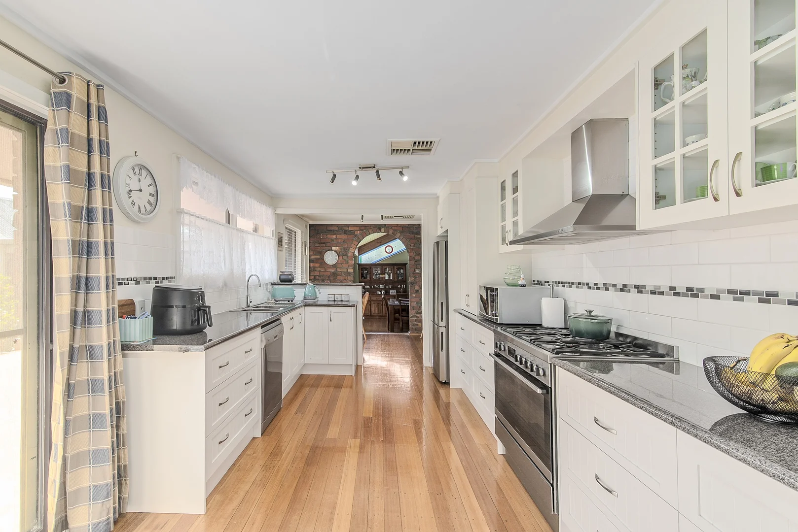 127 Elizabeth Drive, Rosebud VIC 3939 photo 3