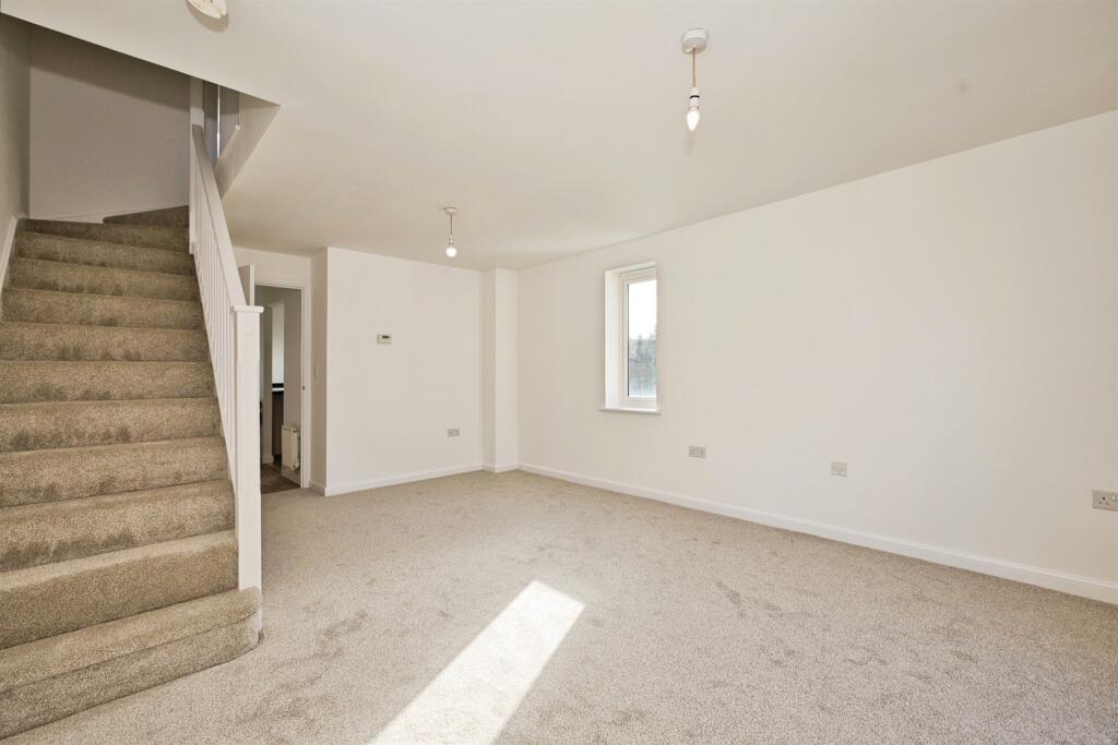 Cunningham Road, Yeovil photo 4