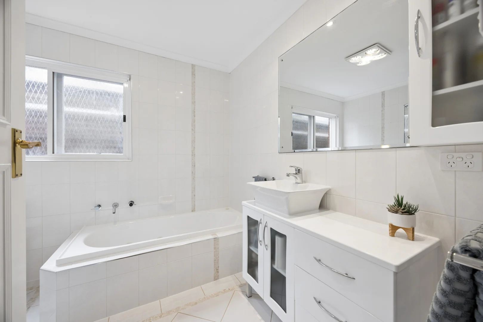 Additional image 12 of 498 Grenfell Road, Fairview Park SA 5126