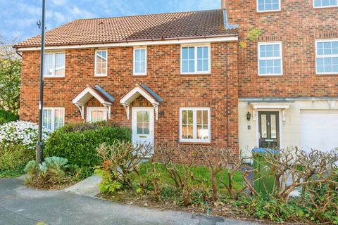 Avro Close, Regents Park, Southampton, Hampshire SO15