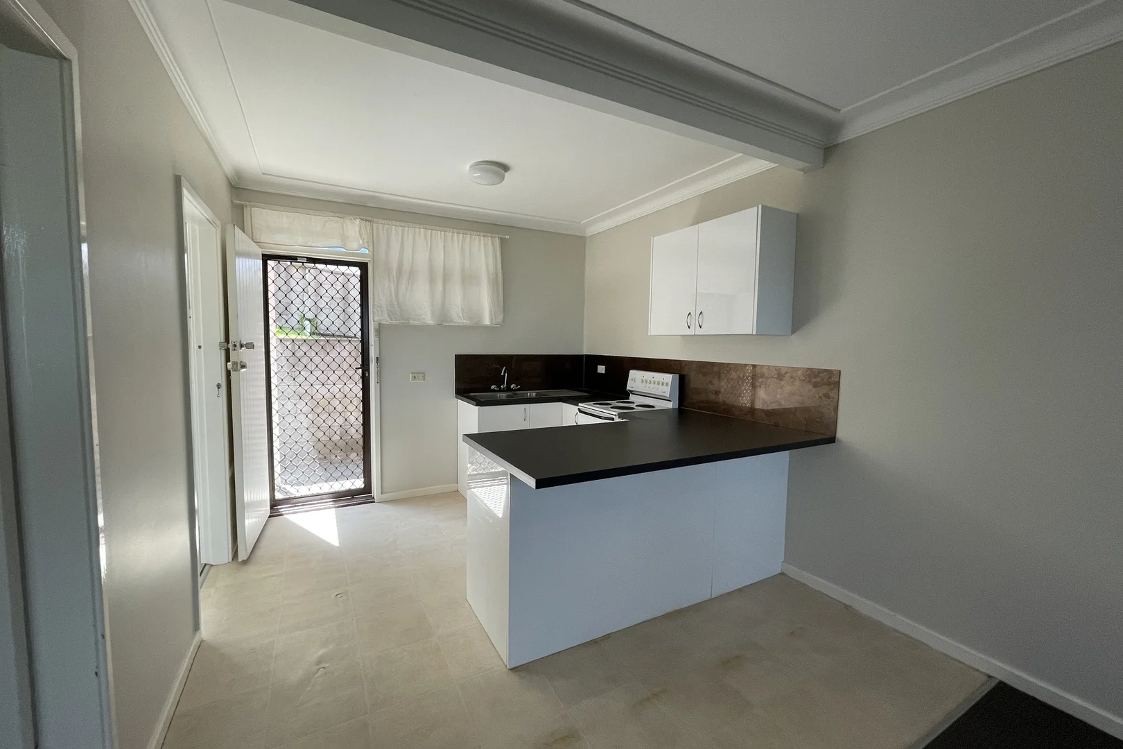 Additional image 4 of 2/34 Kitchener Parade, Newcastle NSW 2300