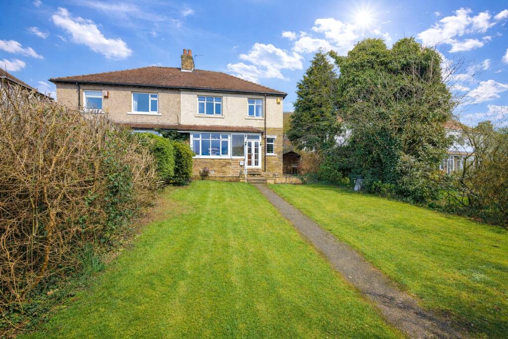 Fernbank Drive, Baildon, Shipley, West Yorkshire, BD17