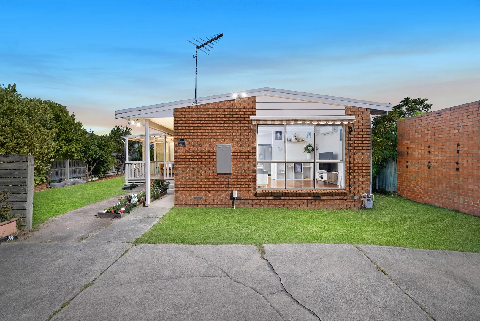 2/10 Simpson Street, Noble Park VIC 3174