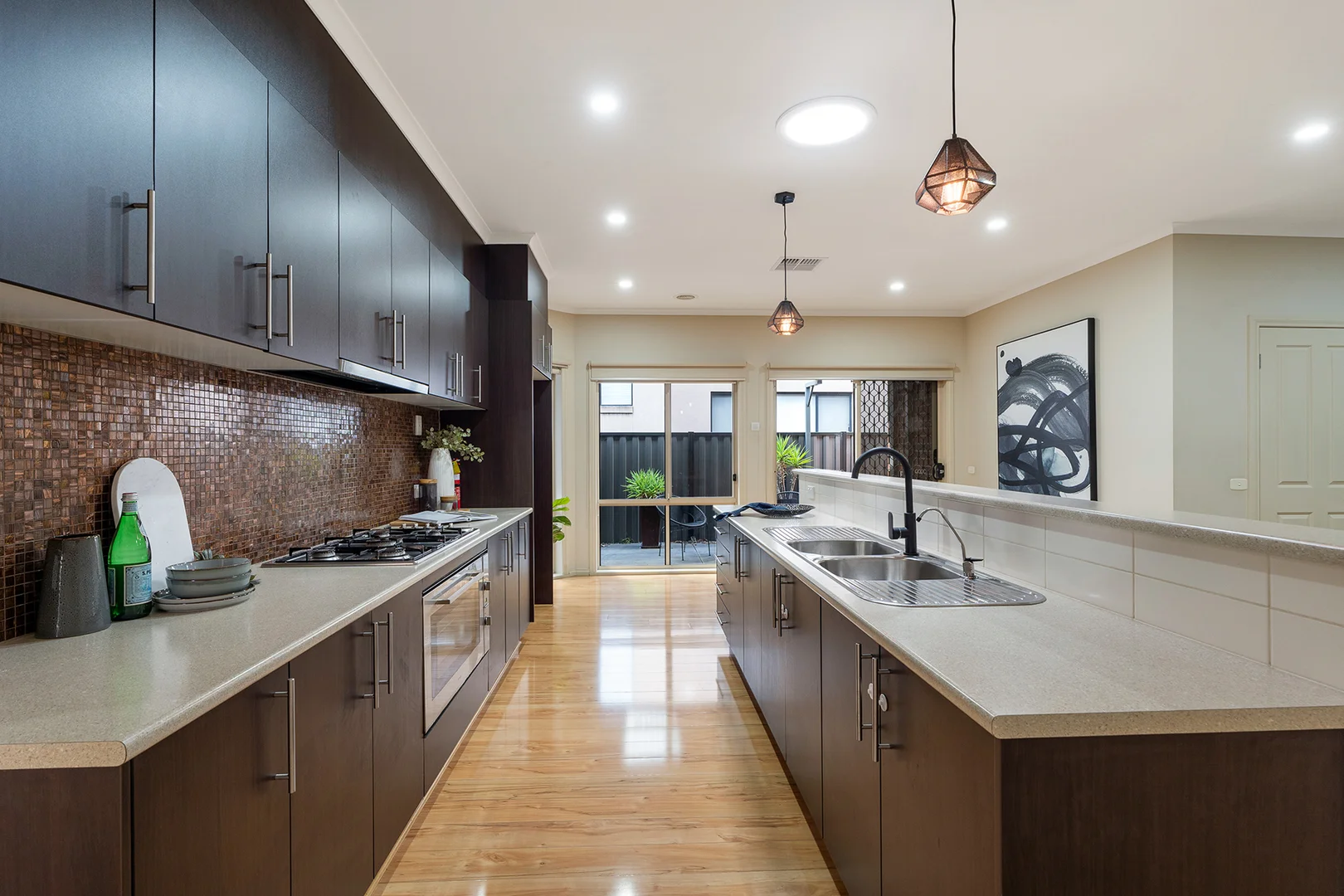 Additional image 5 of 31 Coronet Avenue, Roxburgh Park VIC 3064