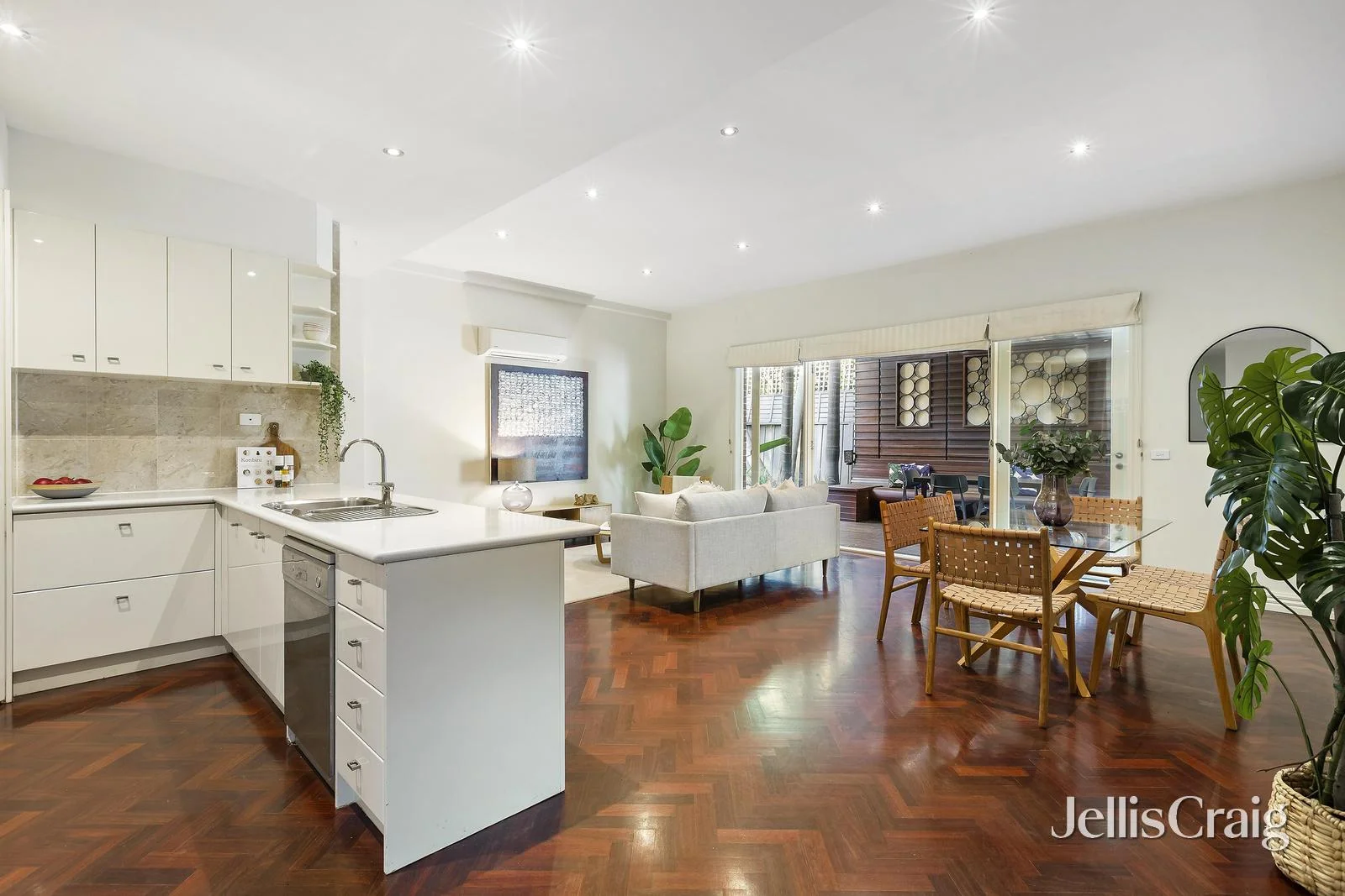 3/319 Barkly Street, Elwood VIC 3184
