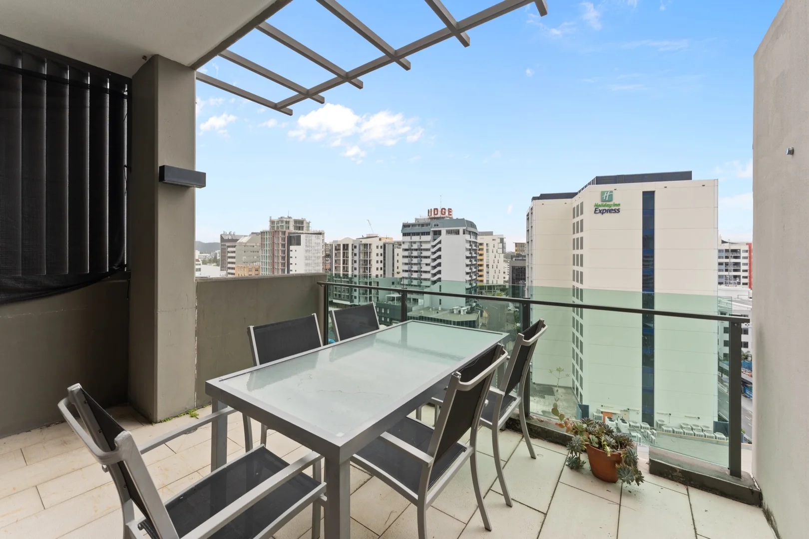 1203/109 Astor Terrace, Spring Hill QLD 4000 photo 3