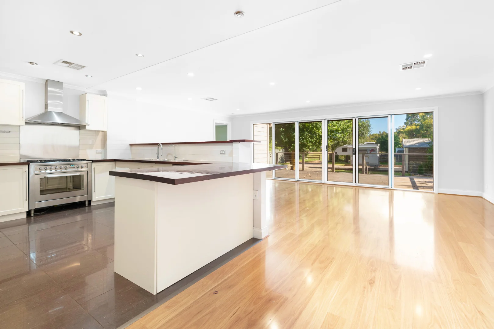 Additional image 2 of 25 Mawson Road, Meadows SA 5201