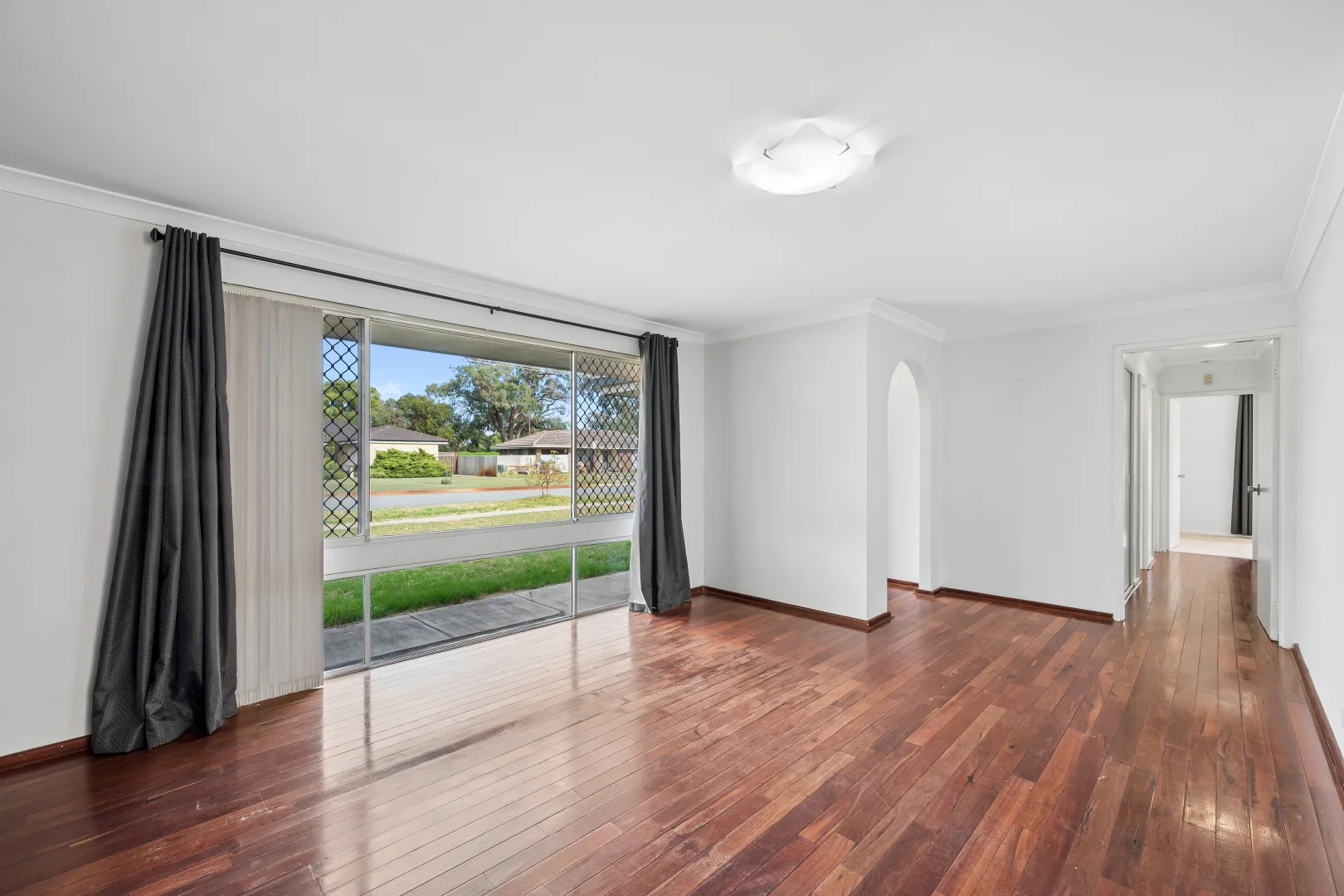 Additional image 4 of 11 Elvington Way, Thornlie WA 6108
