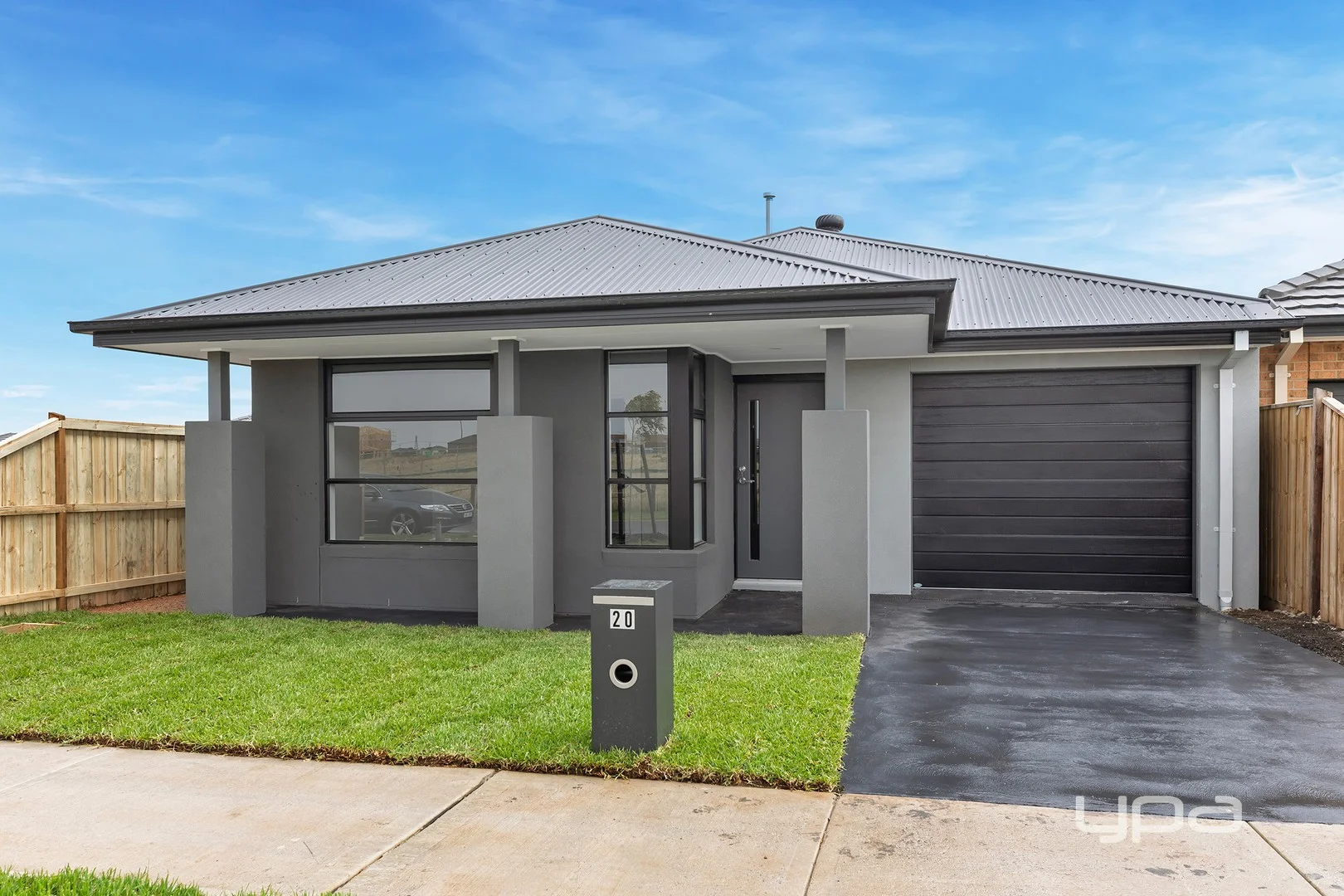 20 Cinnamon Circuit, Fraser Rise VIC 3336