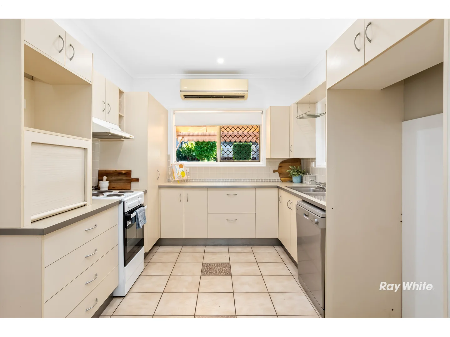 Additional image 4 of 8 Benowa Drive, Taranganba QLD 4703