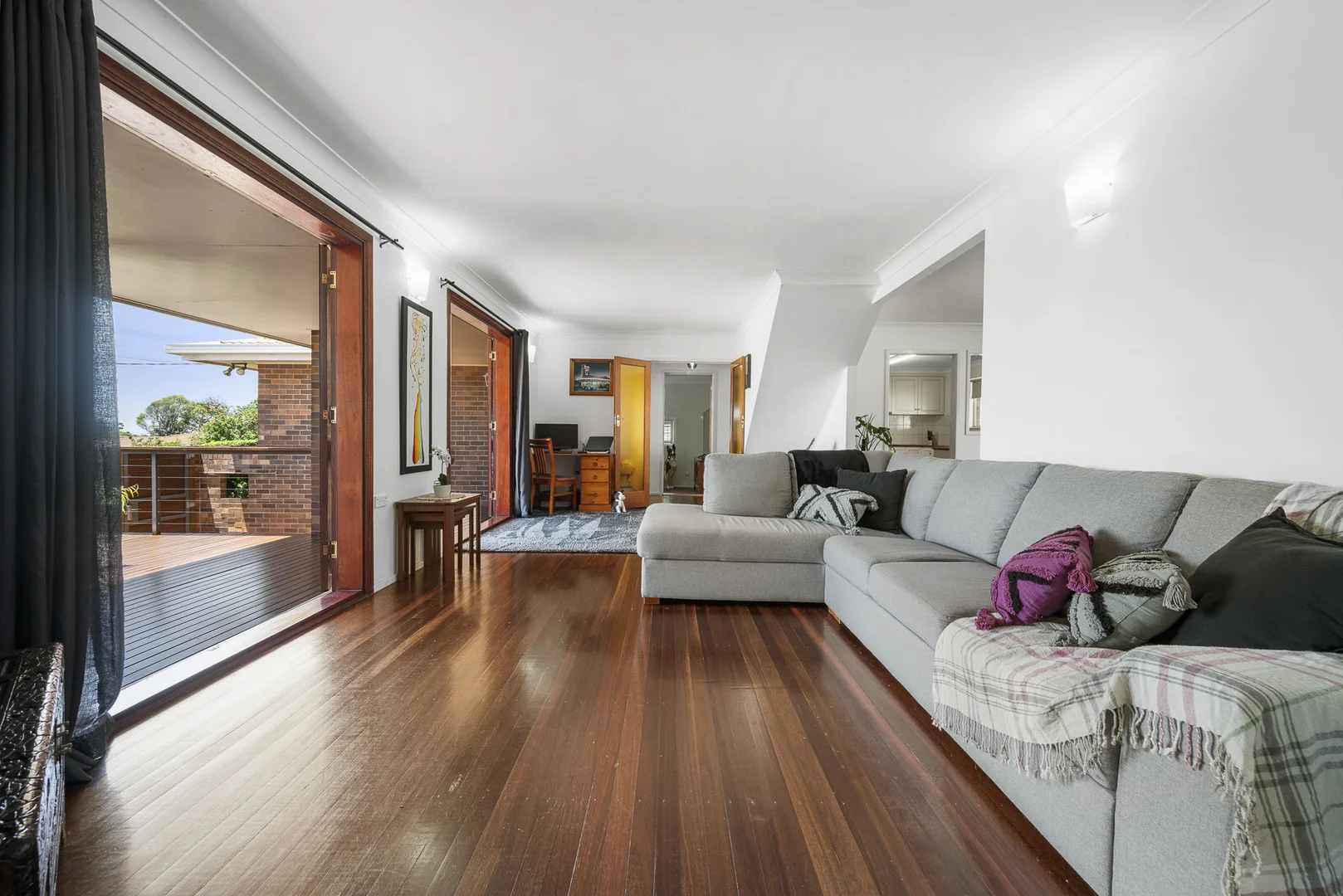 Additional image 6 of 9 Bingara Street, Mount Lofty QLD 4350