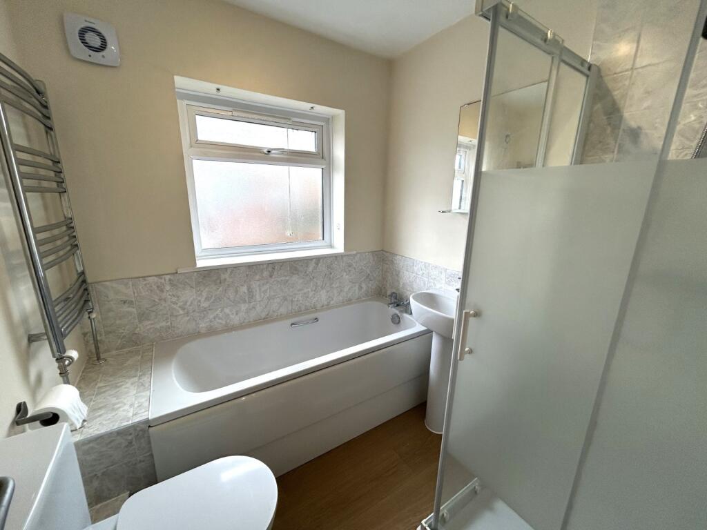Additional image 10 of Kestrel Mount, Bradford, West Yorkshire, BD2