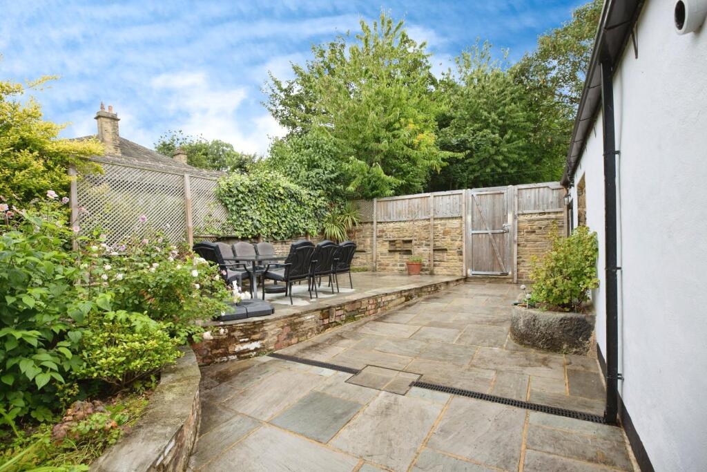 Additional image 59 of Hodgson Fold, Bradford