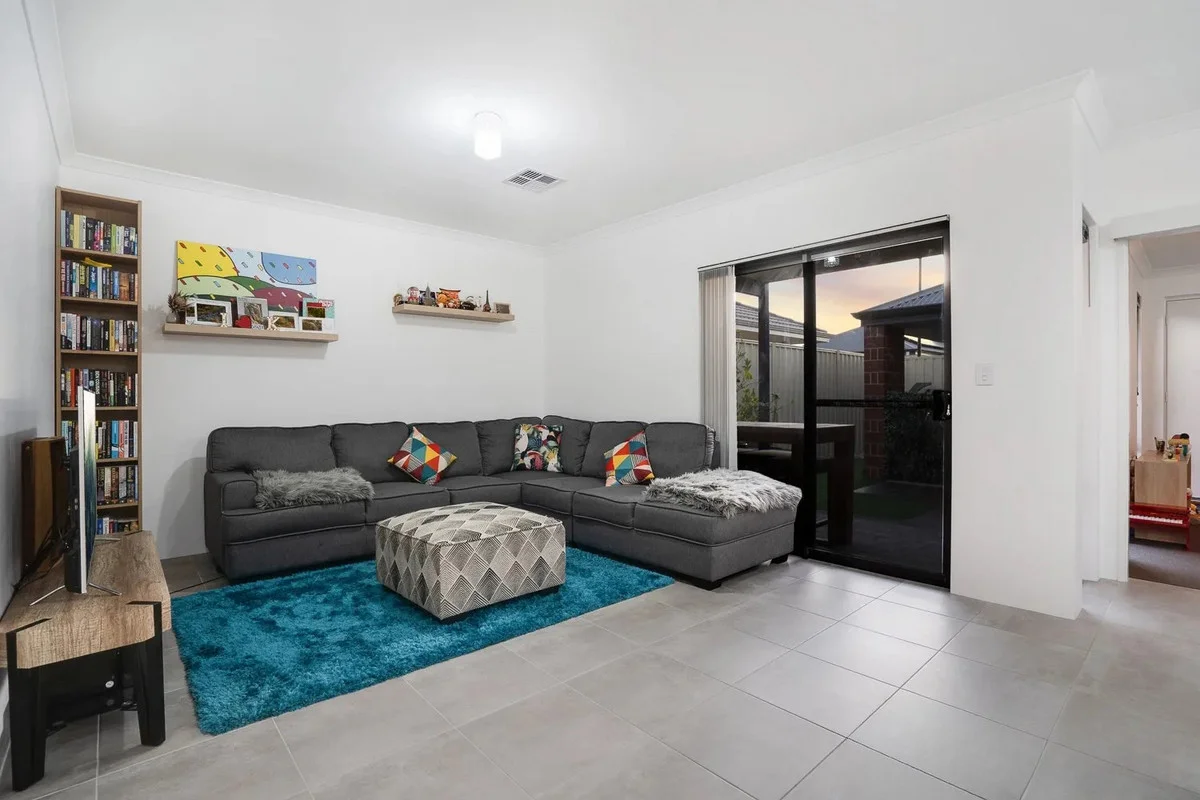 Additional image 8 of 148 Lyon Road, Aubin Grove WA 6164